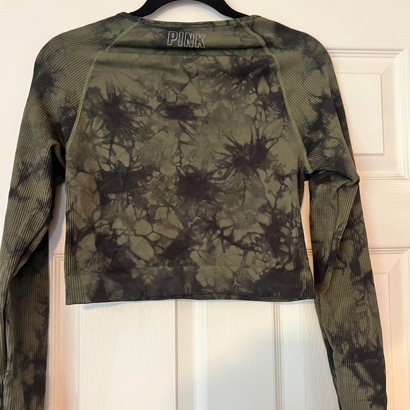 PINK Olive Tie-Dye Long Sleeve Crop Top - Picture 2 of 8